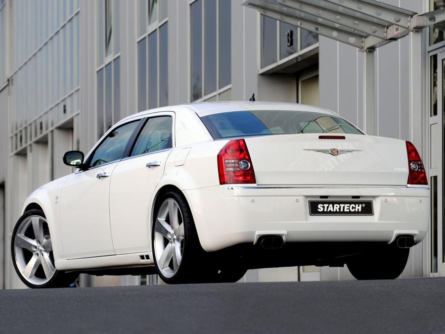  Chrysler 300C by Startech 2007 года  (фото 3 из 4)